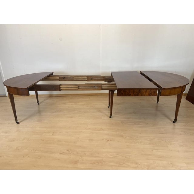 Biedermeier Walnut Expandable Dining Table, Switzerland, 1820 For Sale - Image 12 of 18