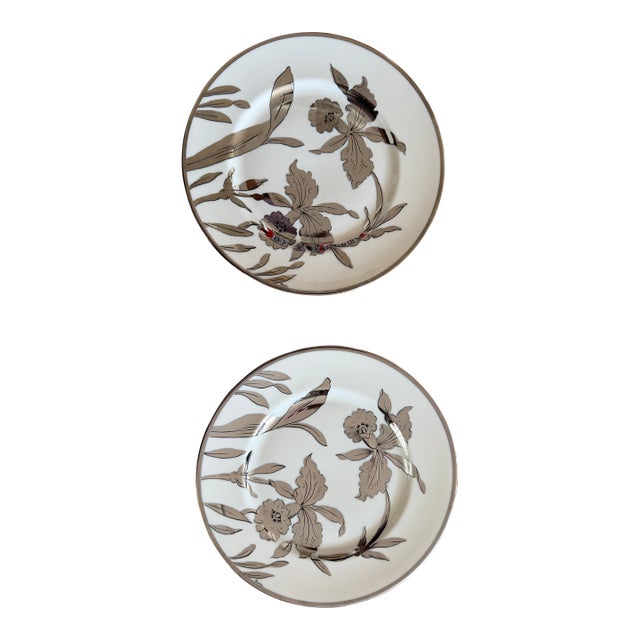 Mid 20th Century Exquisite Carole Stupell Silver Flower Plates - a Pair For Sale