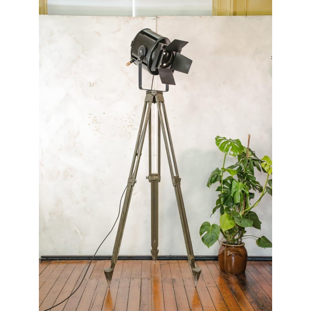 Barndoor Theater Spotlight Floor Lamp on Bundeswehr Tripod from A.E. Cremer, Paris, 1950s For Sale - Image 6 of 17