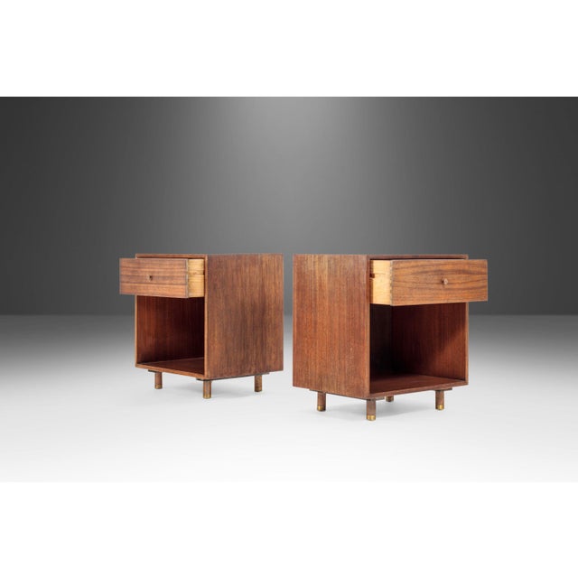 Rare Mid Century Modern End Tables in Mahogany by Harvey Probber, USA, circa 1960's - A Pair For Sale - Image 11 of 13
