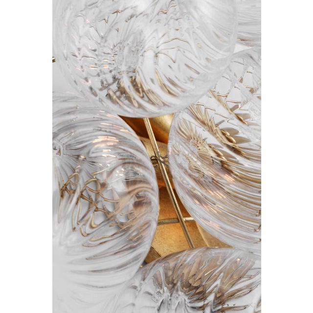 Julie Neill for Visual Comfort Signature Talia Large Sconce in Gild with Clear Swirled Glass For Sale In Houston - Image 6 of 10