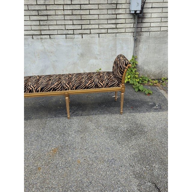 19th Century Italian Gilded Window Bench. For Sale - Image 4 of 17