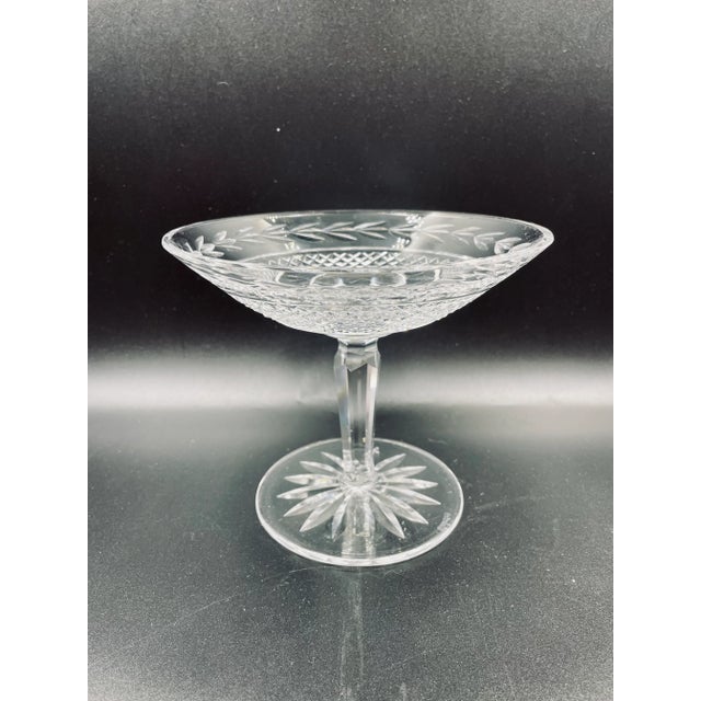 Traditional Pair of Corresponding Vintage Waterford Glandore Crystal Compotes For Sale - Image 3 of 13