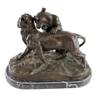 Late 19th Century Grand Tour French Bronze Sculpture of Lions For Sale