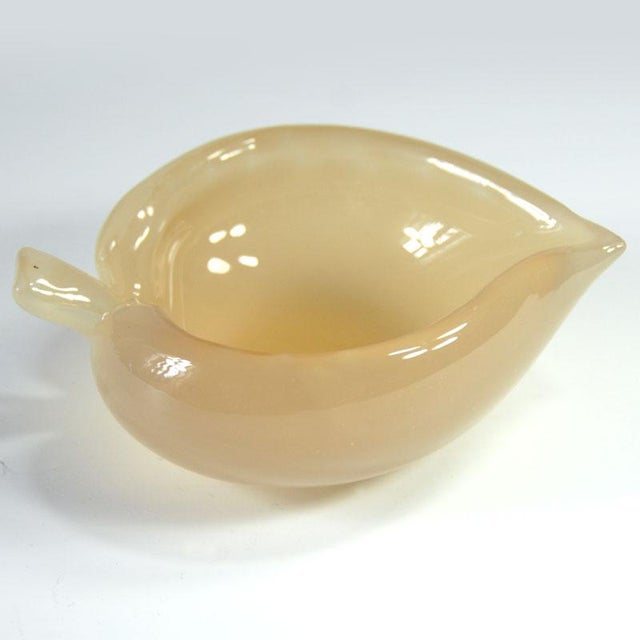 Murano Glass Leaf Bowl from Fratelli Toso, 1950s For Sale - Image 6 of 9