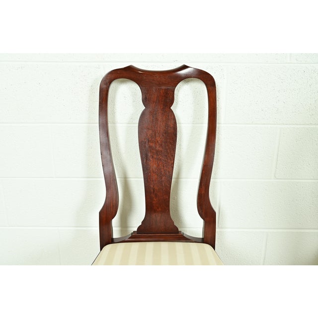 Henkel Harris Queen Anne Solid Mahogany Dining Chairs, Set of Four For Sale In South Bend - Image 6 of 14