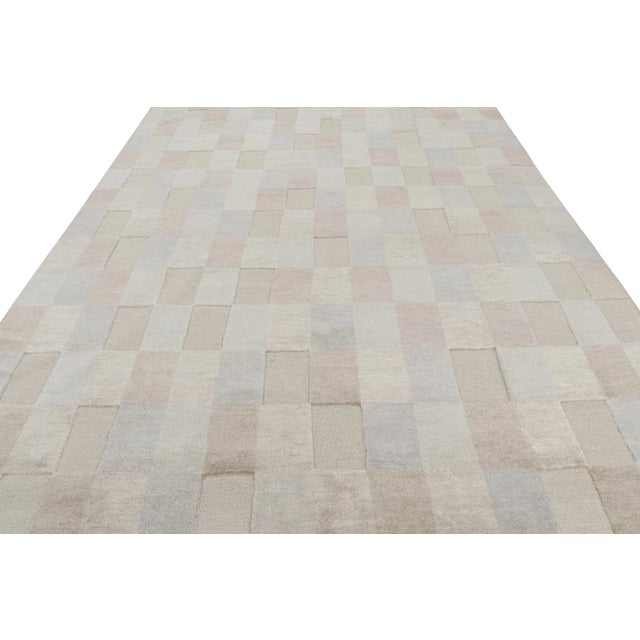 Rug & Kilim Rug & Kilim’s Scandinavian Style Rug in Beige & Gray High-Low Geometric Patterns For Sale - Image 4 of 7