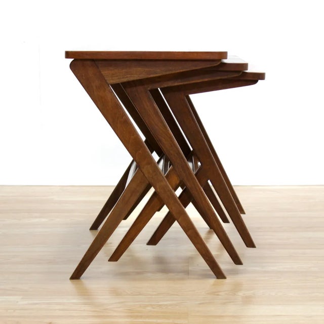 Nordiska Kompaniet 1960s Mid Century Walnut Nesting Tables by Bengt Ruda - Set of 3 For Sale - Image 4 of 10