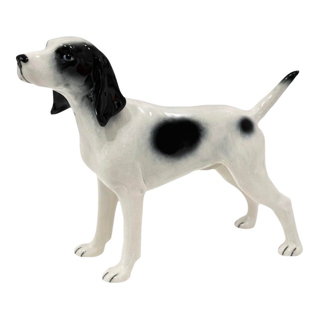 1950s Mid-Century Ceramic Pointer Dog Figurine – Black & White Crackle Glaze Hunting Dog For Sale