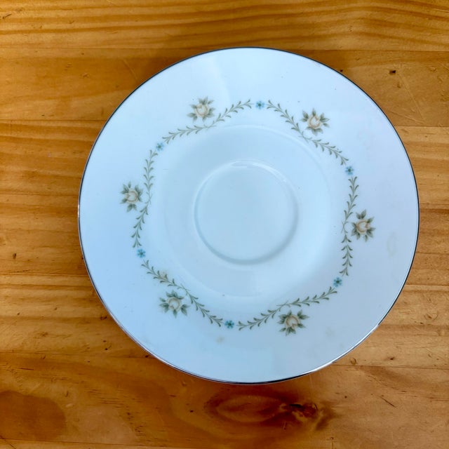 1950s Vintage Wyndham Buttercup Cup & Saucer Set – Sold Individually For Sale - Image 5 of 8