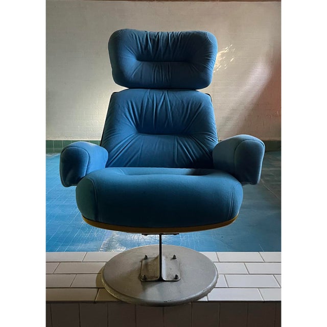 Metal Cinema Chair from a Cinema in Paris, 1970 For Sale - Image 7 of 17