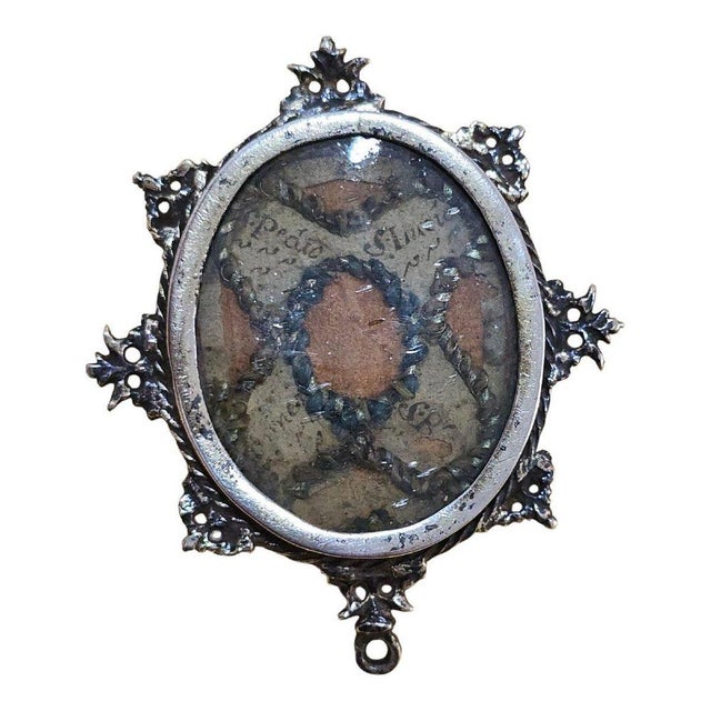 17th Century Sterling Silver Reliquary with Intact Wax Seal, 1650s For Sale - Image 3 of 10