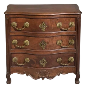 Early 20th Century Louis XV Style Walnut Three-Drawer Commode