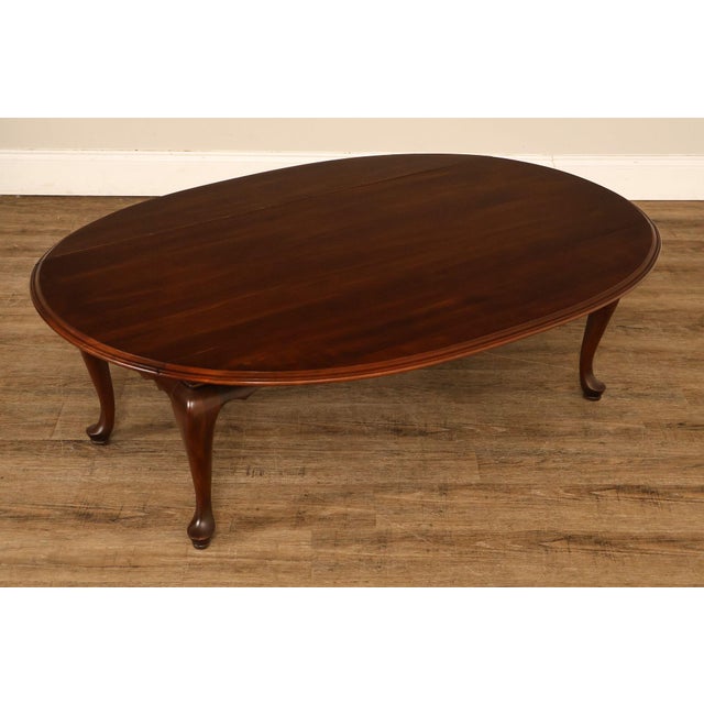 1980s Ethan Allen Queen Anne Style Cherry Drop Leaf Coffee Table For Sale - Image 5 of 18