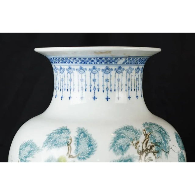 Large Chinese Qing Porcelain Vases, Set of 2 For Sale - Image 11 of 16