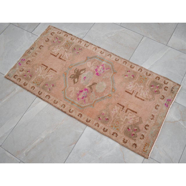 1960s Front of Bath Sink Rug Hand Made Kitchen Mat Muted Color Small Rug Laundry Room Decor - 1'10" X 3'7" For Sale - Image 13 of 18