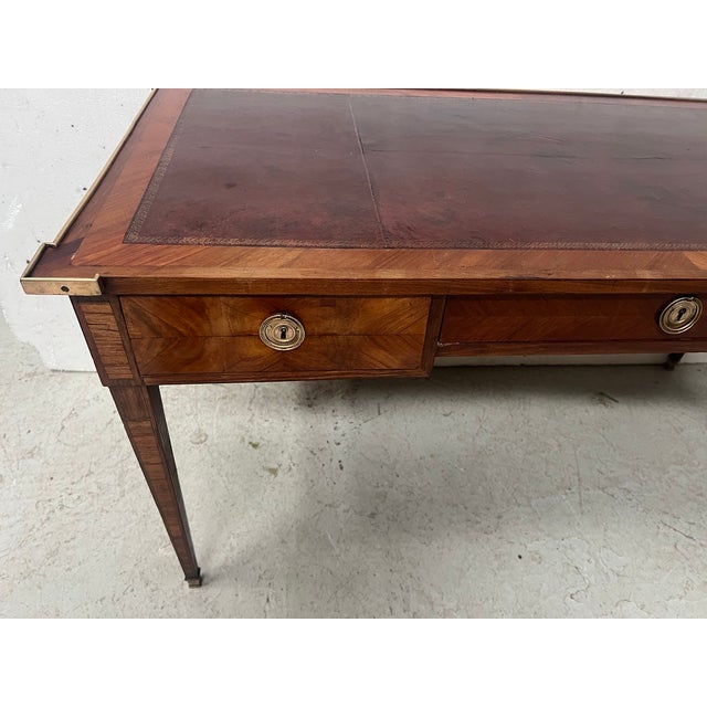 Louis XVI Flat Desk in Mahogany and Rosewood Veneer, 18th Century For Sale - Image 13 of 18