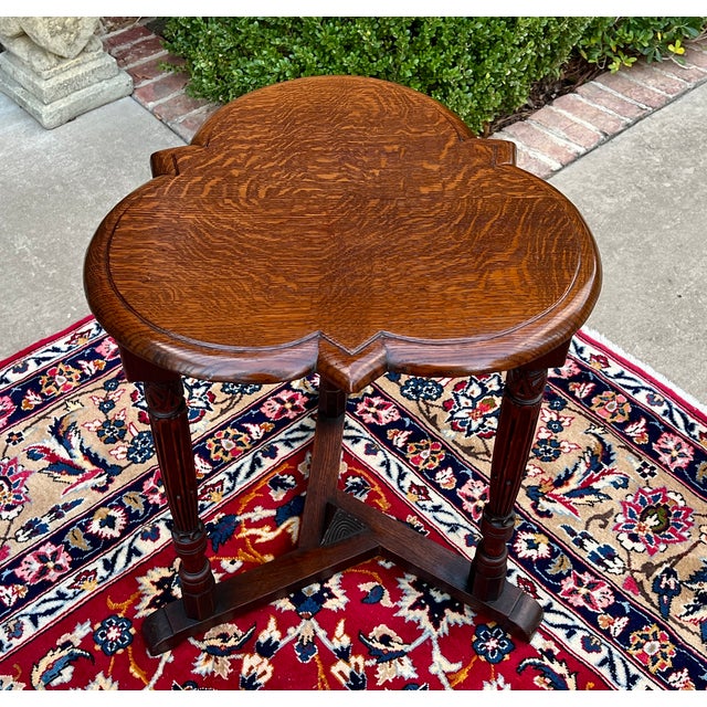Antique English Clover Leaf End Table Side Table Accent Table Honey Tiger Oak For Sale - Image 9 of 12