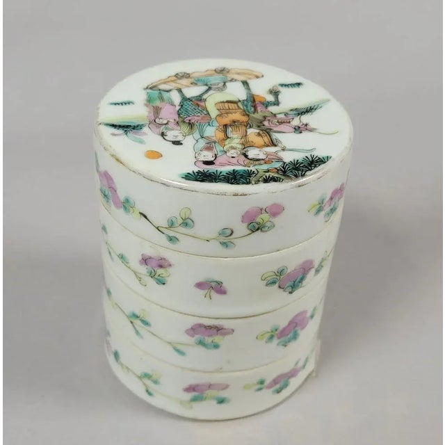 Chinese Famille Rose Porcelain Stacking Box With Qilin, Qing Dy For Sale In Raleigh - Image 6 of 8