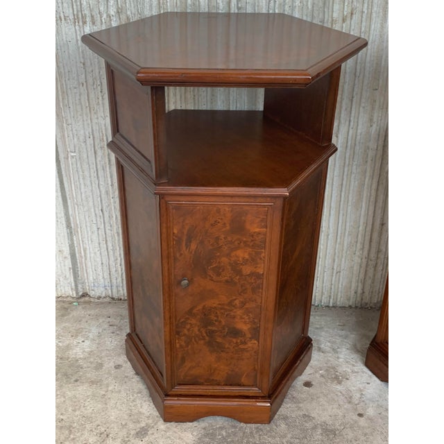 1900s Italian Hexagonal Pedestal Pilar Maple Cupboards End Tables - a Pair For Sale - Image 11 of 13