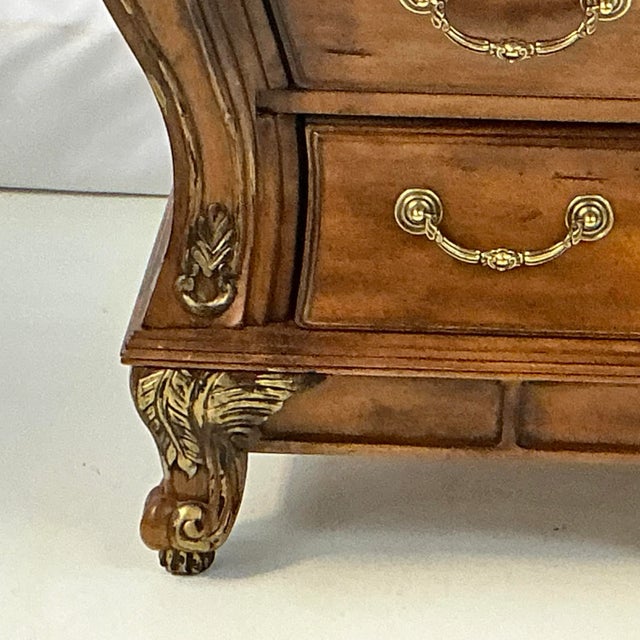 Burnt Umber 1970s Vintage French Neoclassical Empire Style Bombay Commode Chest, Two Over Three. For Sale - Image 8 of 16