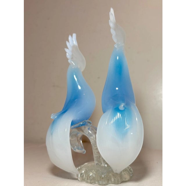 1980s Vintage Hand Blown Italian Murano Opaline Glass Cockatoo Bird Sculptures Statue For Sale - Image 5 of 10