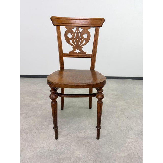 Thonet Antique Viennese Secession Bentwood Dining Chair from Thonet, 1890s For Sale - Image 4 of 14
