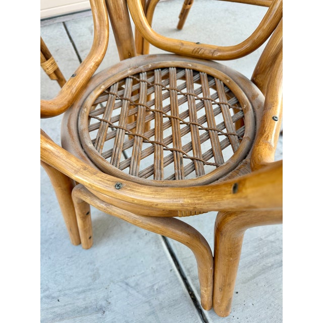 Mid-Century Modern 1970s Franco Albini Style 5-Piece Rattan & Glass Dining Set – Highback Peacock Chairs For Sale - Image 3 of 15