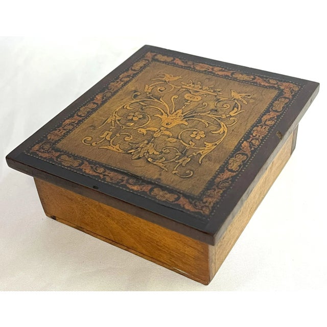 Antique French Louis XVI Style Hinged Wooden Trinket Box For Sale - Image 11 of 12