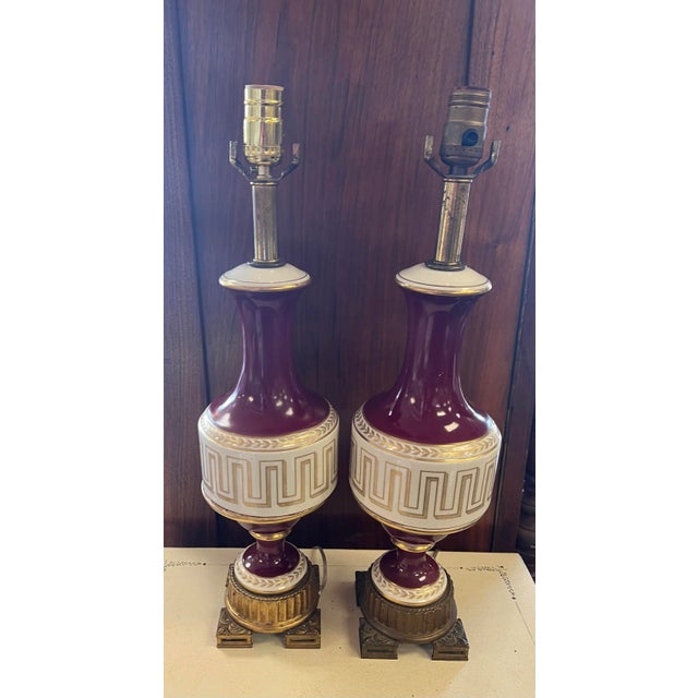 Vintage 1950s Egyptian Revival Porcelain Lamps a Pair For Sale - Image 4 of 7