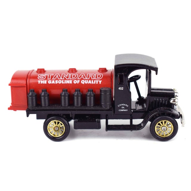 Late 20th Century Lledo Die-Cast Standard Oil & Service Vehicles Set of 3 - Made in England For Sale - Image 12 of 15