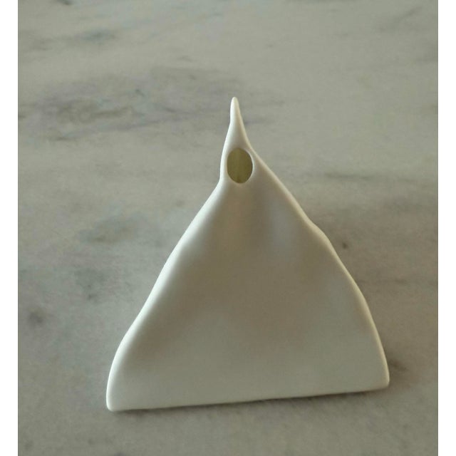 Rosenthal Post Modern Rosenthal Germany "Do Not Litter" Bisque Porcelain Triangle Vase For Sale - Image 4 of 10