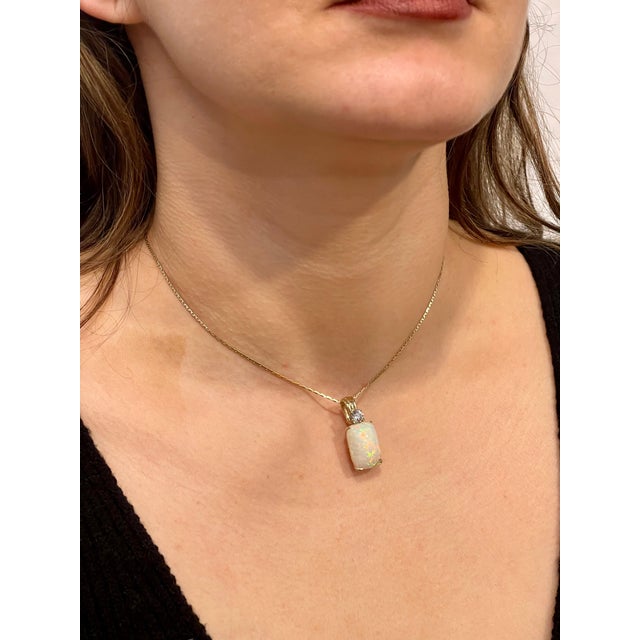 7 Ct Ethiopian Opal & Diamond Pendant / Necklace 14 Karat + 14 Kt Gold Chain For Sale - Image 4 of 18