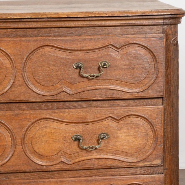 Late 18th Century French Oak Chest of Three Drawers For Sale - Image 11 of 18