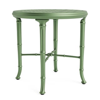Brown Jordan Calcutta 20" Round Cast Top Occasional Table in Bay Leaf For Sale