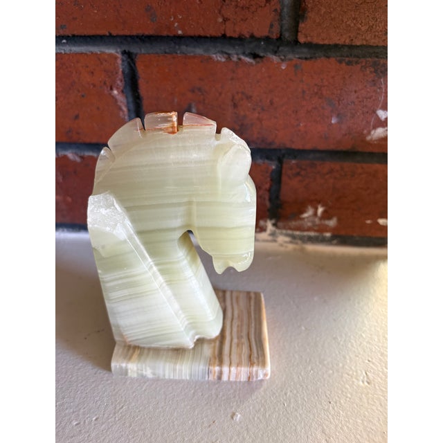 Vintage Onyx Horse Head Bookends Pair – Banded Stone Chess Knight Sculptures For Sale - Image 15 of 16