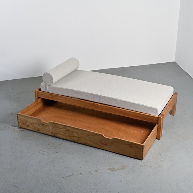 1970s Pine Daybed from Atenor, France, 1970s For Sale - Image 5 of 16