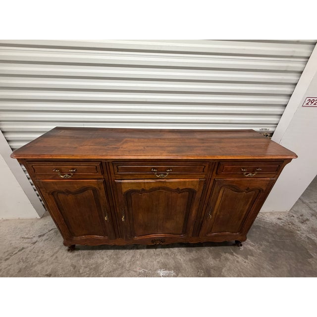Antique Louis XV Style French Provincial Walnut Enfilade Buffet Cabinet For Sale - Image 12 of 17