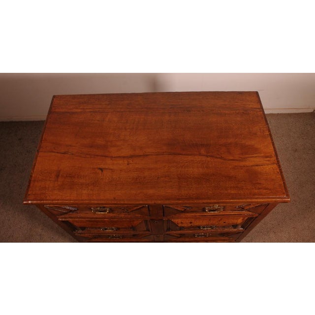 Jacobean Chest of Drawers in Oak and Walnut, 17th Century For Sale - Image 10 of 11
