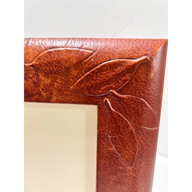 Vintage Tooled Leather Picture Frame With Leaf Motif, Holds 4x6 Photo For Sale - Image 10 of 12