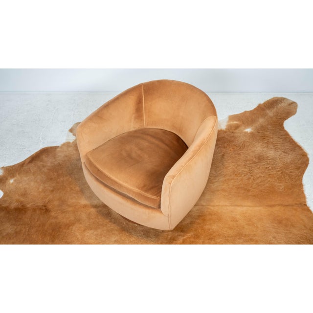 Wood 1970s Milo Baughman for Thayer Coggin Attr. Swivel and Tilt Chair, Unmarked For Sale - Image 7 of 14