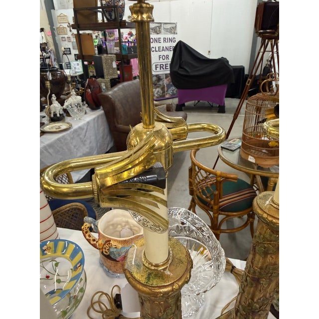 1960s Pair of Vintage Fredrick Cooper Large Floral Column Table Lamps Rare Signed For Sale - Image 5 of 7