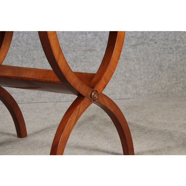 Wood Antique 19th Century Small Table Display Cabinet Side Table in Mahogany, 1820 For Sale - Image 7 of 18