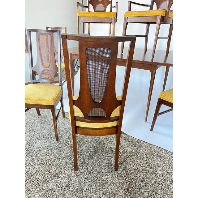 Wood 1960s Broyhill Brasilia Mid-Century Modern Dining Table & Six Chairs For Sale - Image 7 of 15