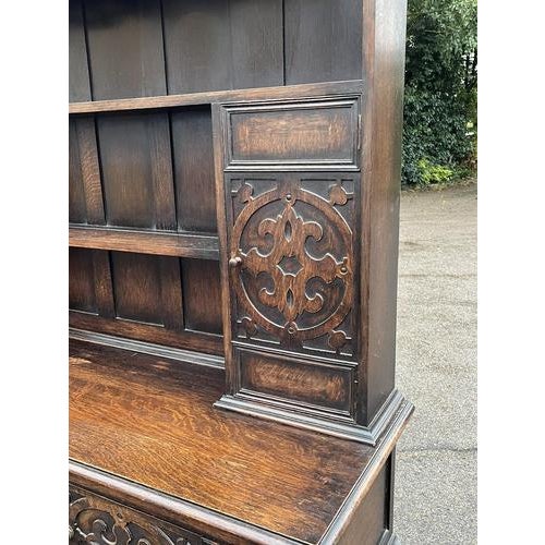 Oak Dresser by Denby & Spinks of Leeds, 1930s For Sale - Image 5 of 8