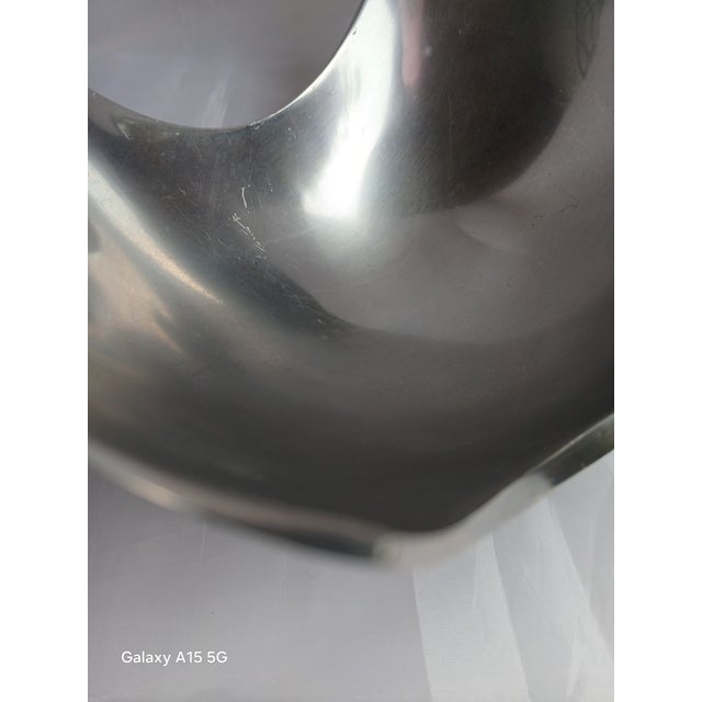 Metal Vintage 1980s Michael Lax " Metaal" Sculptural Aluminum Bowl Model Ml-6107 for Grainware. For Sale - Image 7 of 7