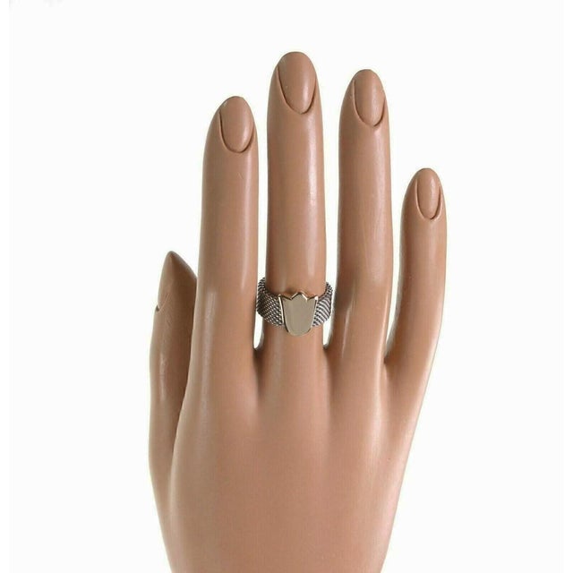 Mid 20th Century Tous 18k Gold & Stainless Tulip Charm Mesh Flex Band Ring Size 6 For Sale In Miami - Image 6 of 6