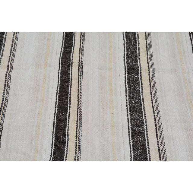 Turkish Vintage Turkish Flatweave Hemp Rug, 4'8''x5'9'' For Sale - Image 3 of 4