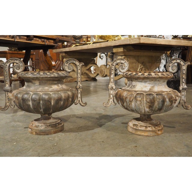 Pair of 19th Century Alfred Corneau Stamped Cast Iron Pots From France, “No. 2” For Sale - Image 16 of 18