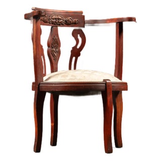 Late 19th Century Victorian Mahogany Corner Chair For Sale